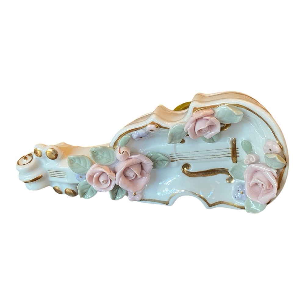 Vintage porcelain violin figure by Lefton China hand painted in Japan. - Picture 5 of 6